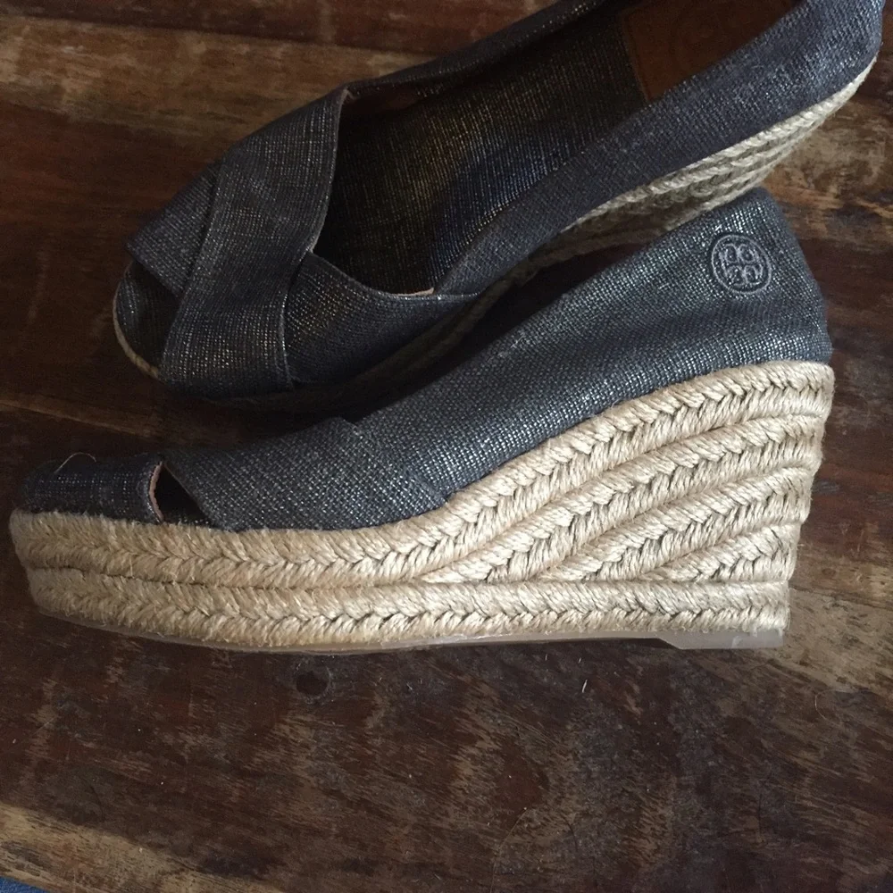 Tory Burch Filipa Wedges - Picture 2 of 4